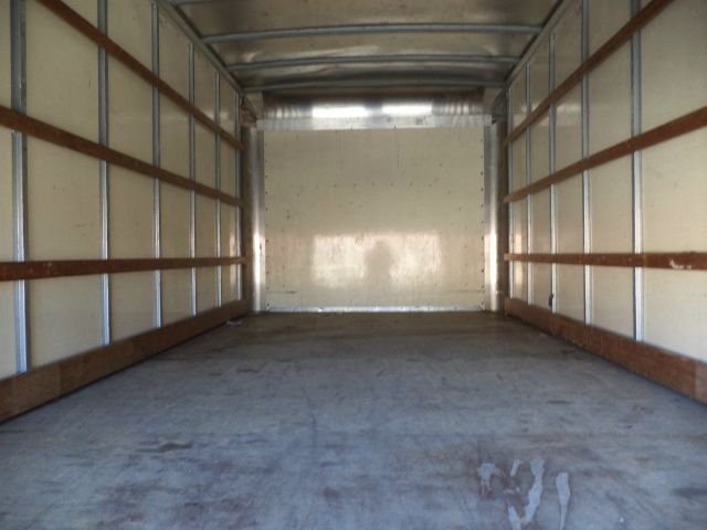 2005 GMC Savana 1.8T Cabriolet