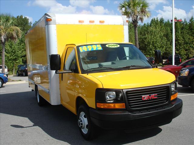 2006 GMC Savana AWD 3LT