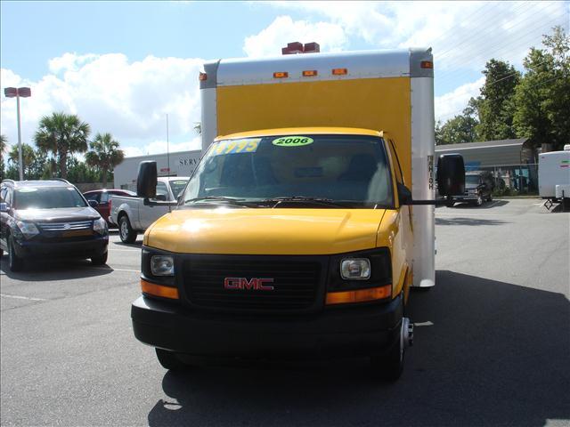 2006 GMC Savana AWD 3LT