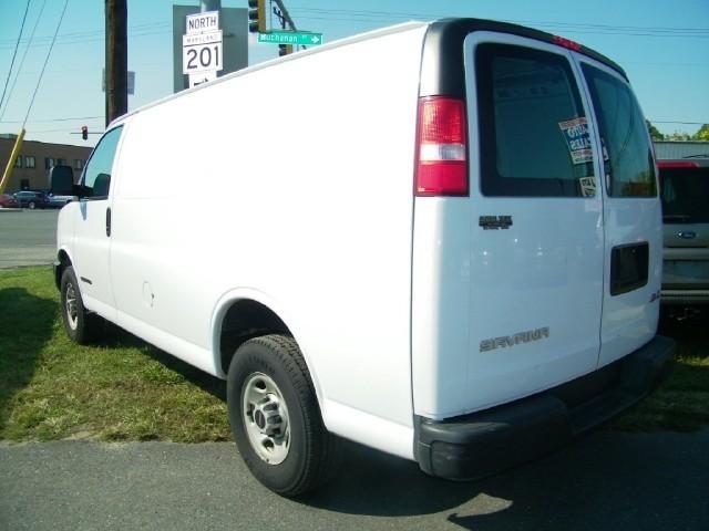 2006 GMC Savana Unknown