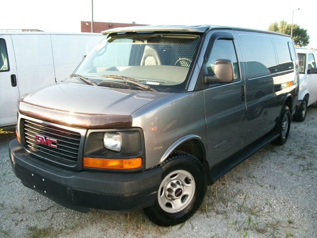 2006 GMC Savana VDC