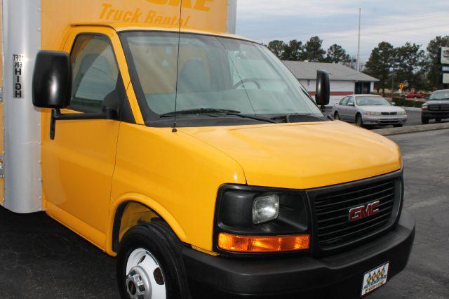 2006 GMC Savana 3.0L LTD Avail