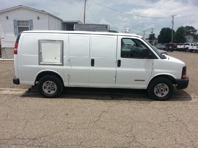 2006 GMC Savana VDC