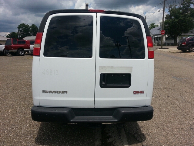 2006 GMC Savana VDC
