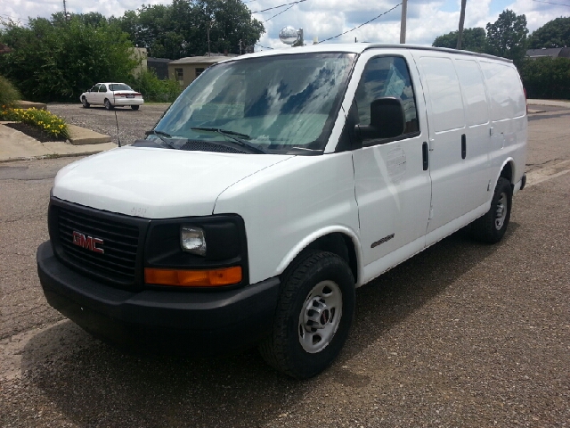 2006 GMC Savana VDC