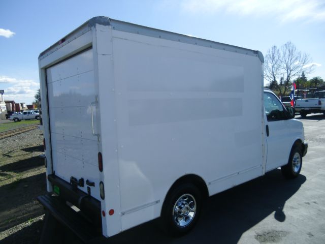 2006 GMC Savana Crew Cab 131