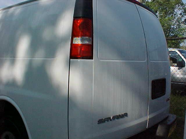 2006 GMC Savana AWD 3LT