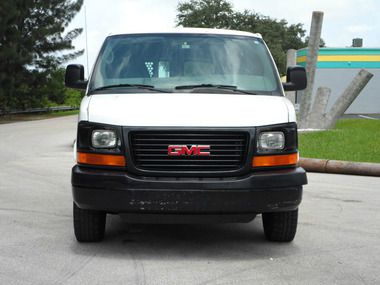 2007 GMC Savana Reg Cab 117.5 WB
