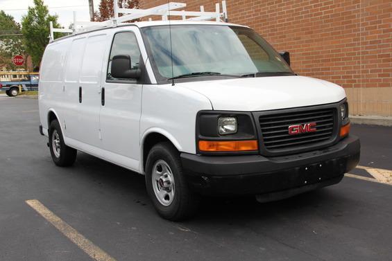 2007 GMC Savana REG CAB 1495 Down