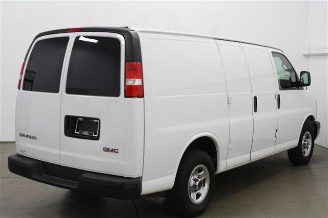 2007 GMC Savana 4WD 4-door Tech/entertainment Pkg