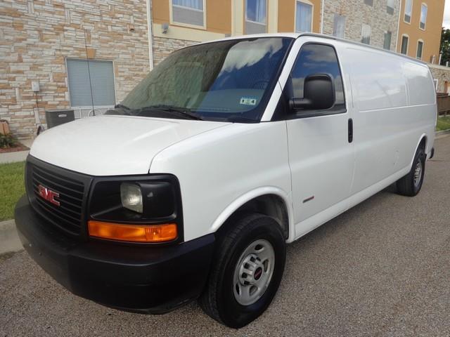 2008 GMC Savana Unknown