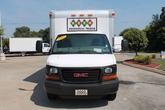 2008 GMC Savana 1.8T Cabriolet