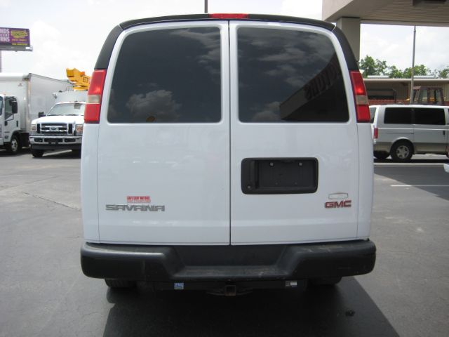 2009 GMC Savana VDC