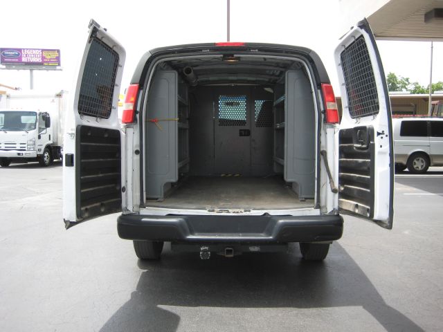 2009 GMC Savana VDC