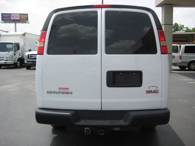 2009 GMC Savana VDC