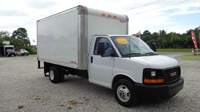 2009 GMC Savana 1.8T Cabriolet