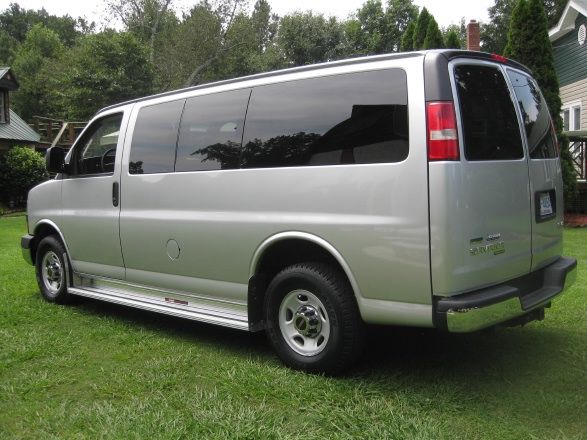 2010 GMC Savana Regular Cab Pickup