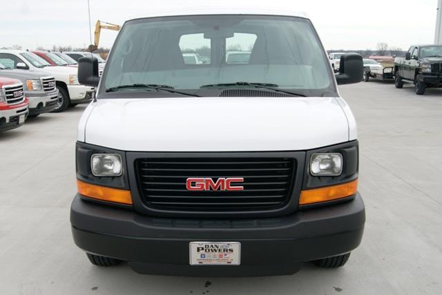 2013 GMC Savana ZX2 Premium