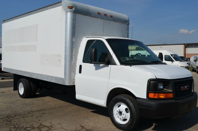 2005 GMC Savana 3500 Unknown