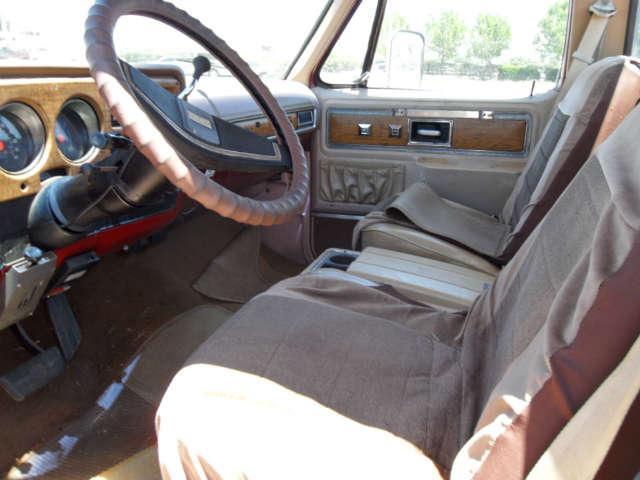 1977 GMC Sierra Unknown