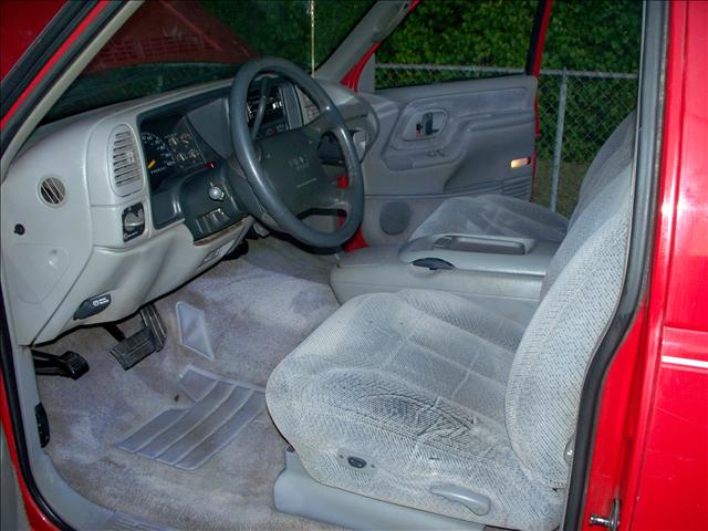 1996 GMC Sierra Automatic, Vortec 4200, Rear Whe