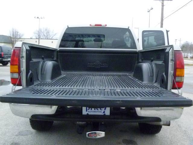 2003 GMC Sierra Lriat
