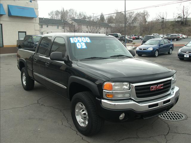 2003 GMC Sierra SLT