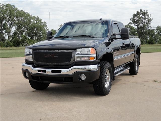 2004 GMC Sierra C1500 LS