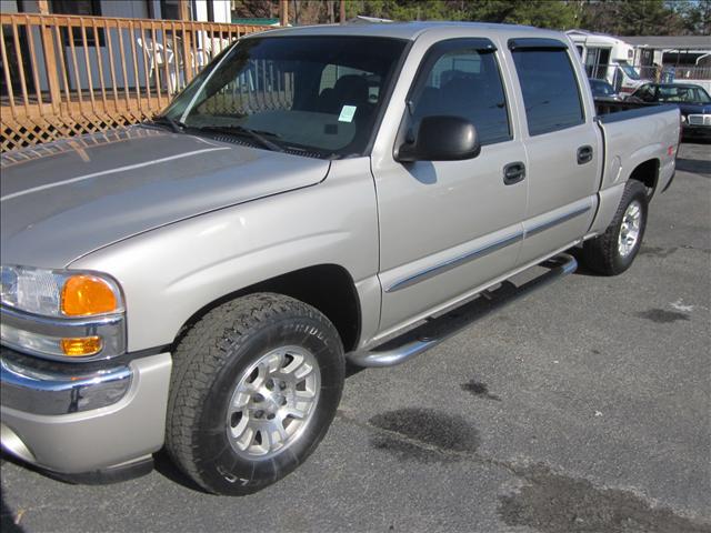 2005 GMC Sierra 45