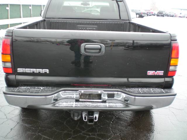 2005 GMC Sierra SLT