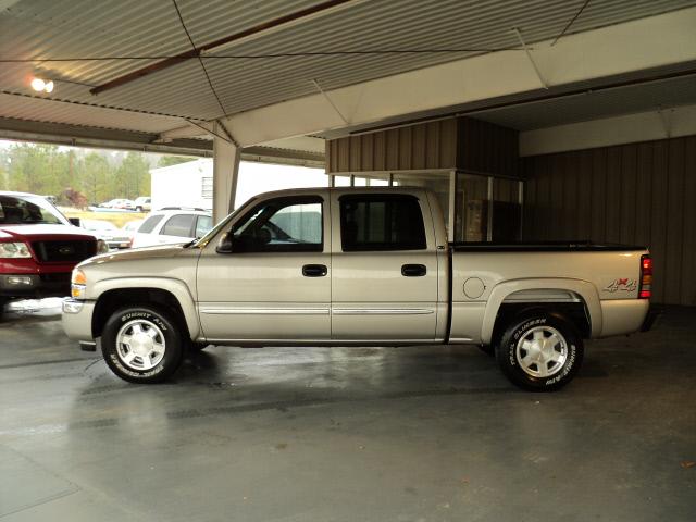 2005 GMC Sierra 45