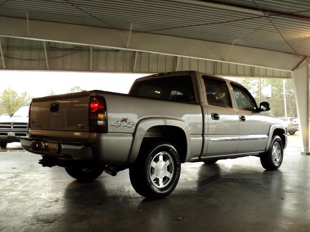 2005 GMC Sierra 45