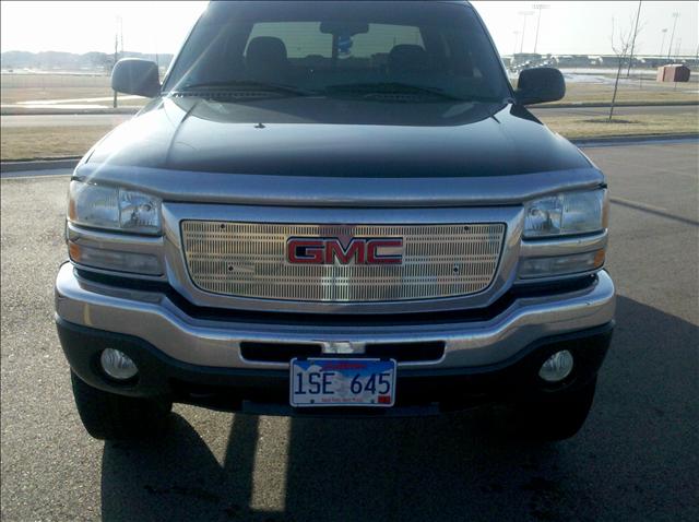 2005 GMC Sierra Unknown
