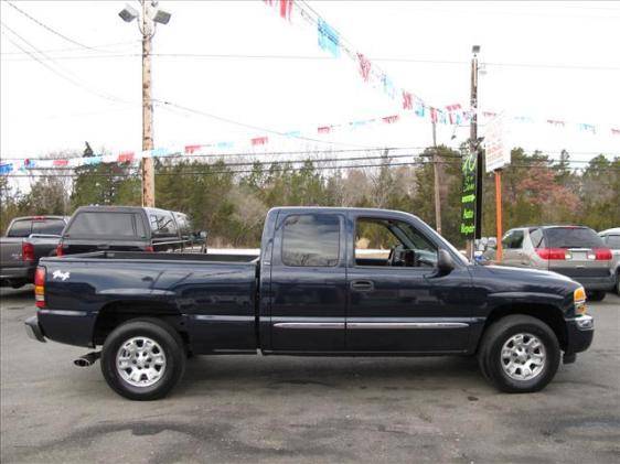 2005 GMC Sierra 2dr Z06 Hardtop