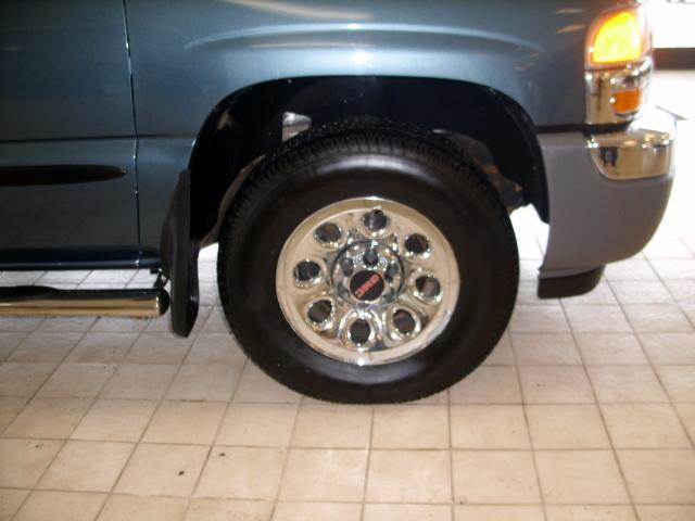 2006 GMC Sierra Unknown