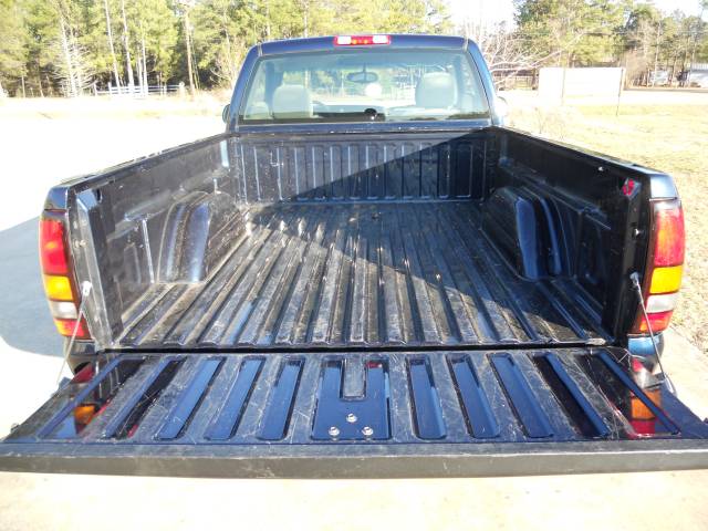 2006 GMC Sierra LS S