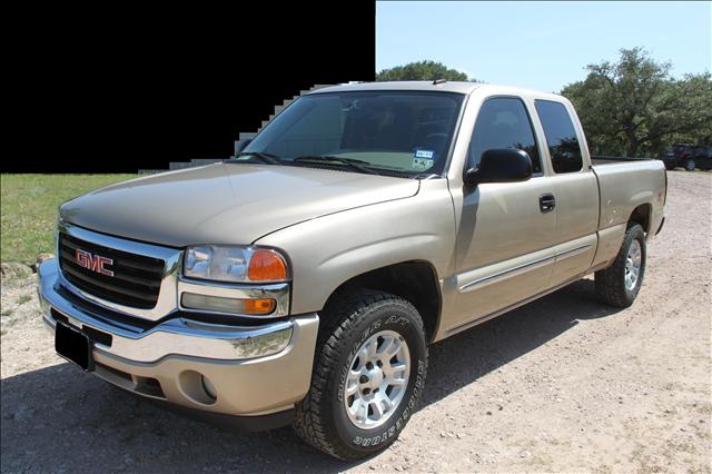 2006 GMC Sierra 2dr Roadster 5.0L Silver Arrow