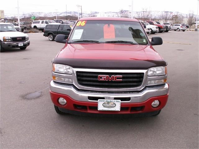 2006 GMC Sierra CREW CAB SLT