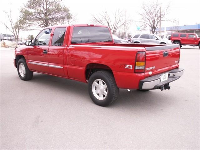 2006 GMC Sierra CREW CAB SLT