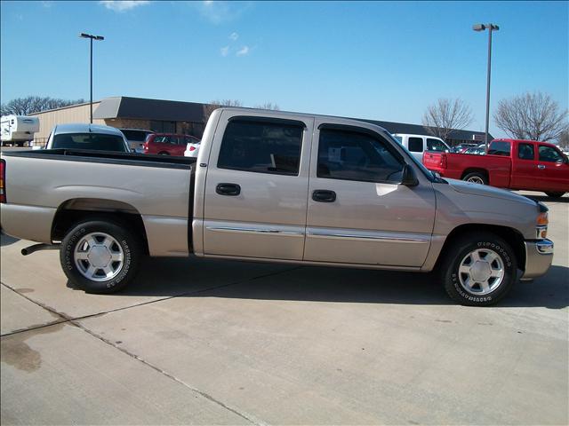 2006 GMC Sierra LTD LME