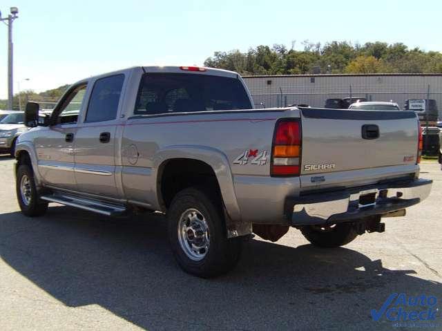2006 GMC Sierra SLT