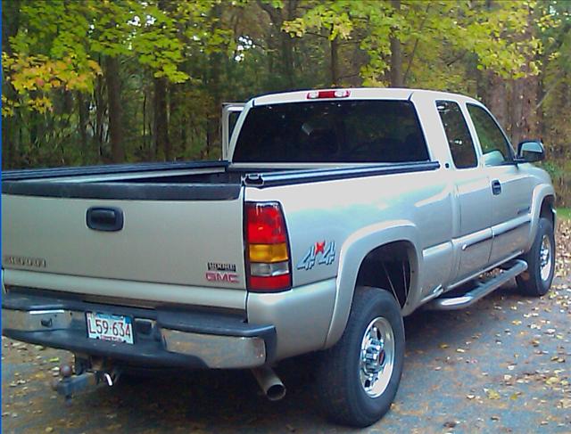 2006 GMC Sierra CREW CAB SLT