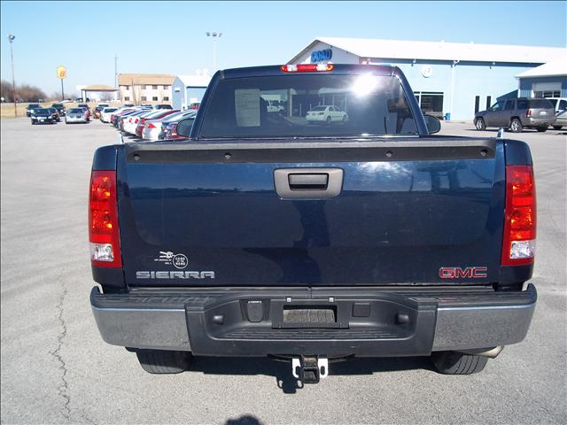 2007 GMC Sierra LS 2WD 4dr SUV