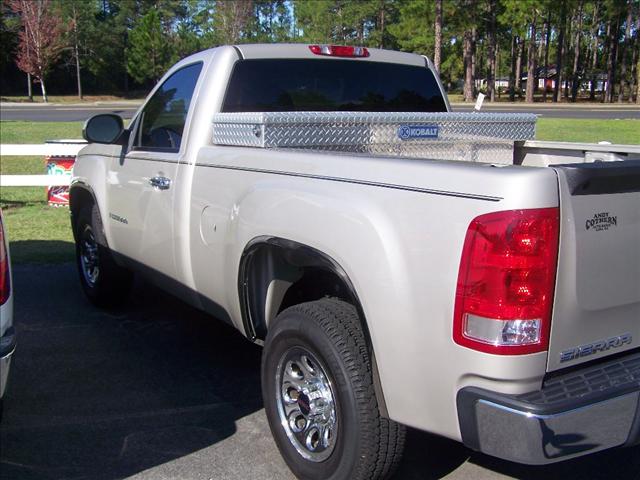 2007 GMC Sierra Unknown