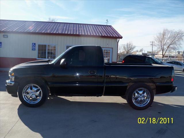 2007 GMC Sierra 4dr Sdn I4 Auto EX