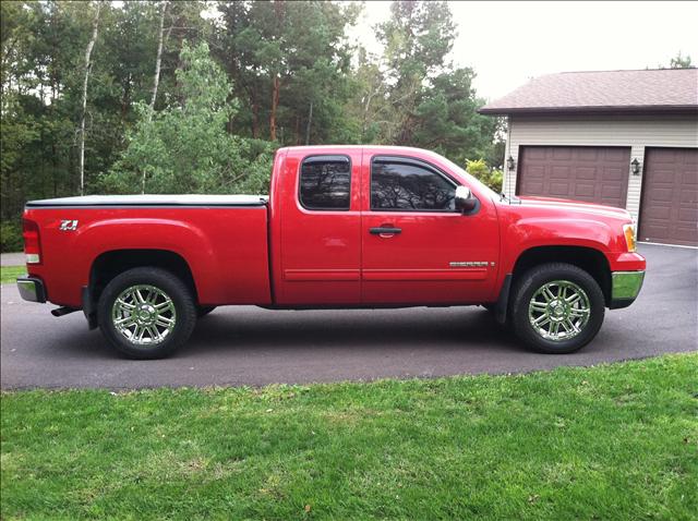 2007 GMC Sierra V8 R-design