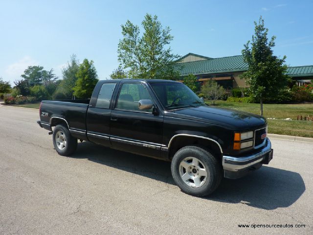 1994 GMC Sierra 1500 289 Engine AUTO Power Steering, TOP, Brakes