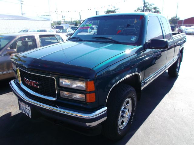 1998 GMC Sierra 1500 4D Crew Cab Truck