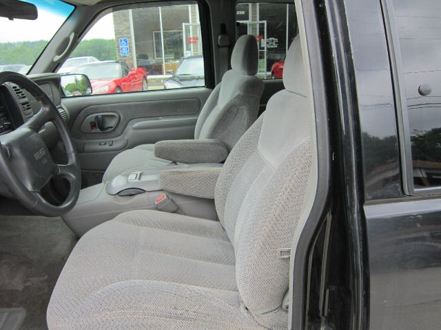 1998 GMC Sierra 1500 4D Crew Cab Truck