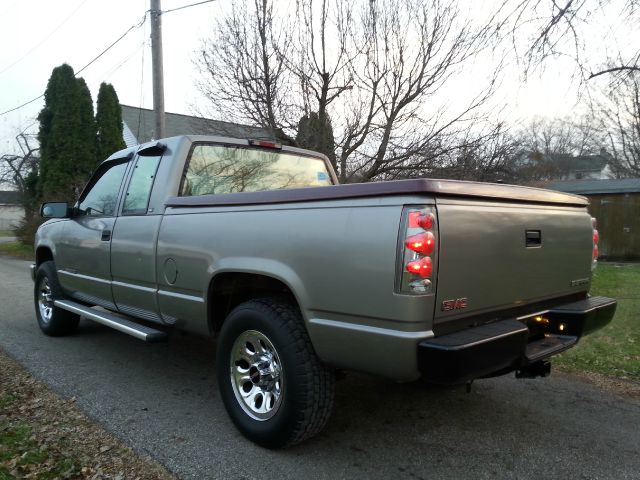 1998 GMC Sierra 1500 4D Crew Cab Truck
